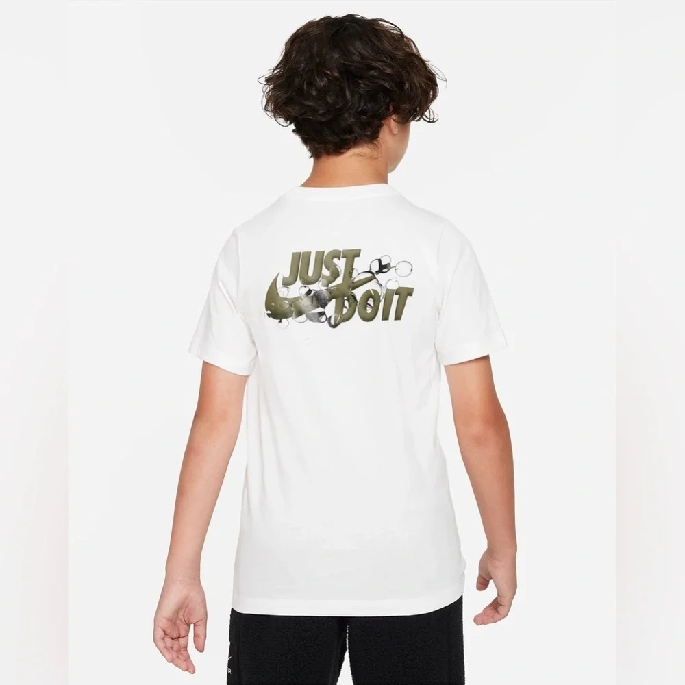 Nike Big Kids Sportswear Standard-Fit Printed T-Shirt/Tee | Color: White | NEW